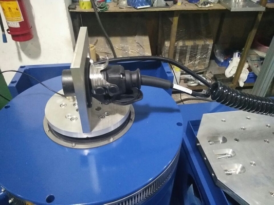 कंपन परीक्षण मशीन इलेक्ट्रोडायनामिक कंपन शेकर तालिका 3000N