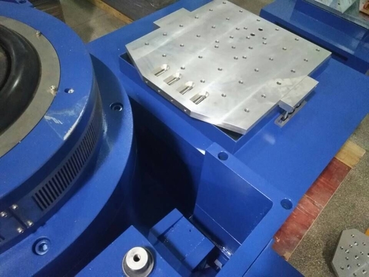 परीक्षण प्लेटफार्म 600 * 600 मिमी . के साथ इलेक्ट्रोडायनामिक्स टाइप हाई फ्रीक्वेंसी शेकर टेबल