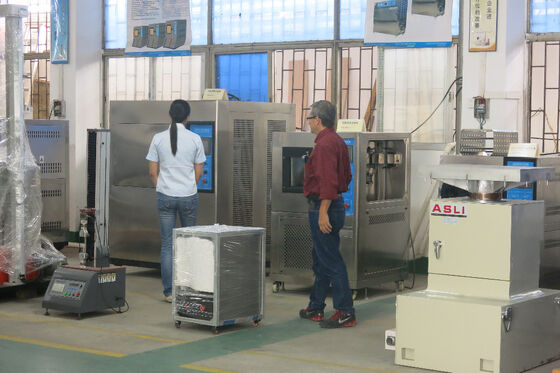 UL1703 जलवायु परीक्षण कक्ष सौर PV पैनल मॉड्यूल परीक्षक, थर्मल साइक्लिंग आर्द्रता फ्रीज चक्र परीक्षण