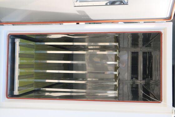 IEC62133 पीवी मॉड्यूल के लिए प्रोग्राम करने योग्य टिकाऊ स्थिर तापमान आर्द्रता जलवायु परीक्षण कक्ष