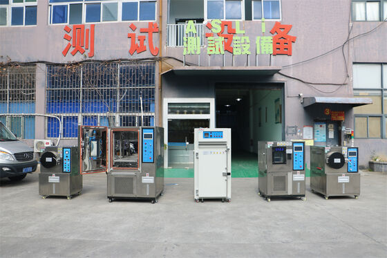 मॉड्यूल के लिए बड़े उच्च और निम्न तापमान परीक्षण कक्ष