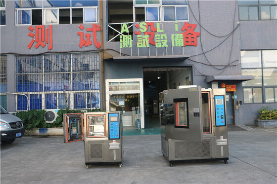 छोटे स्थिर तापमान और आर्द्रता कक्ष