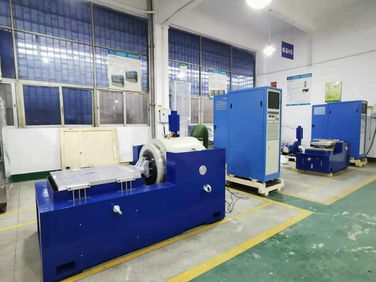 उच्च स्थायित्व कंपन परीक्षण मशीन, 4000kgf बल और MIL STD 810 G 514.6 के लिए 100G शॉक के साथ